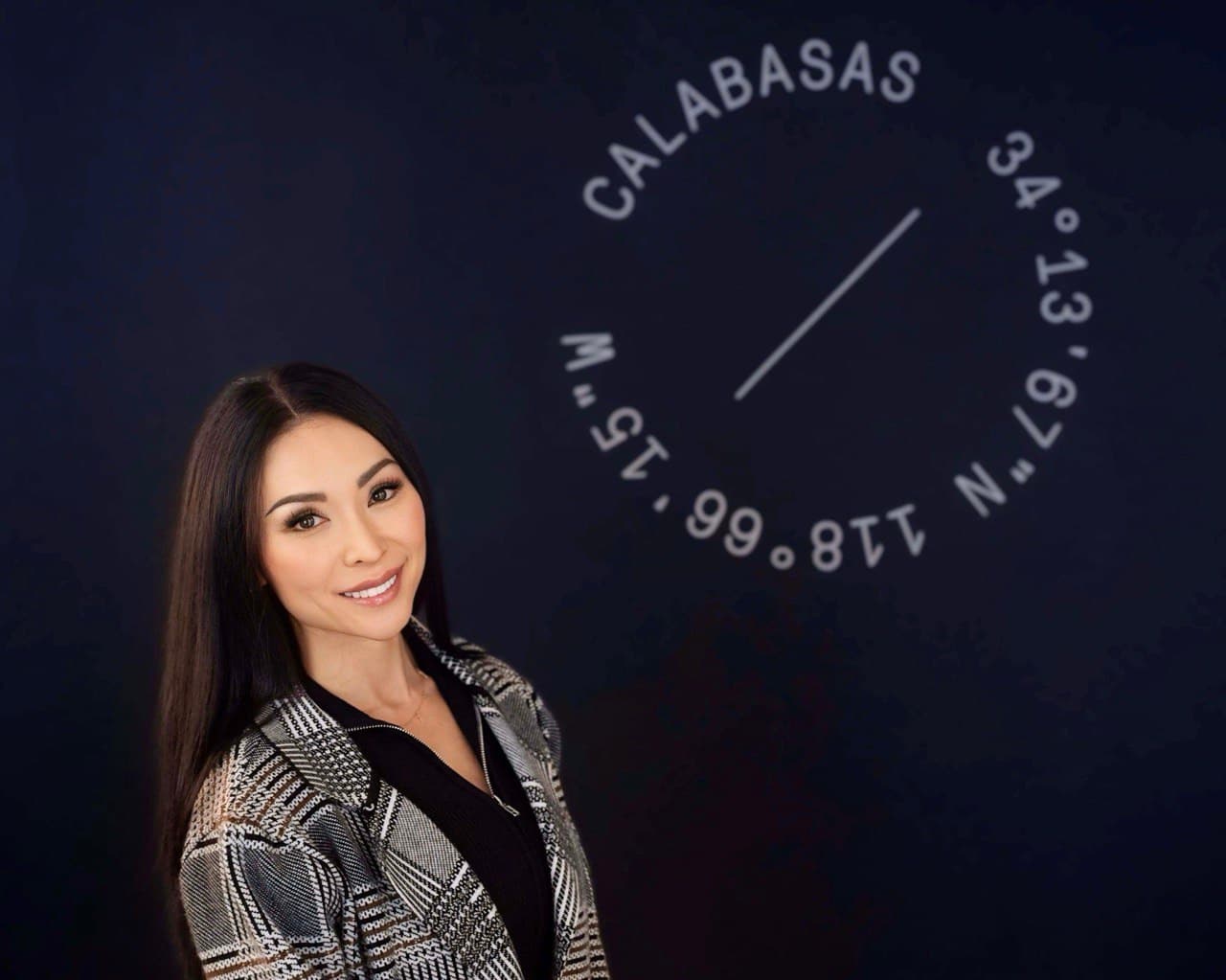 https://us-west-2.graphassets.com/clzohgifx008a01w6exiebx8n/cmc83neejddi307n78vb6h845
